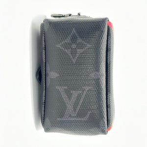 louis vuitton toiletry pouch Archives - Shop and Box