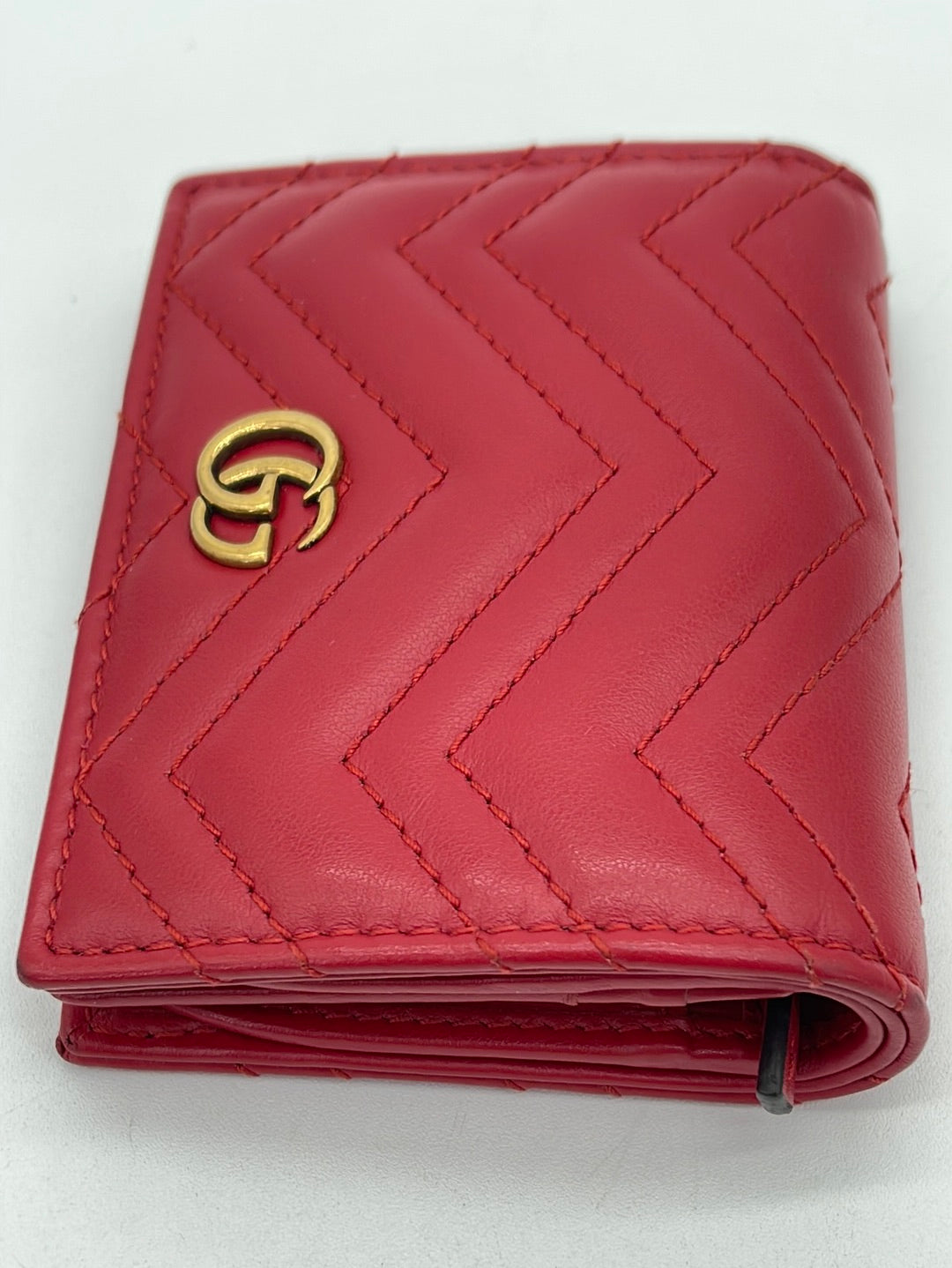 Preloved Gucci Red Leather GG Marmont Compact Wallet  Q698CCW 053124B