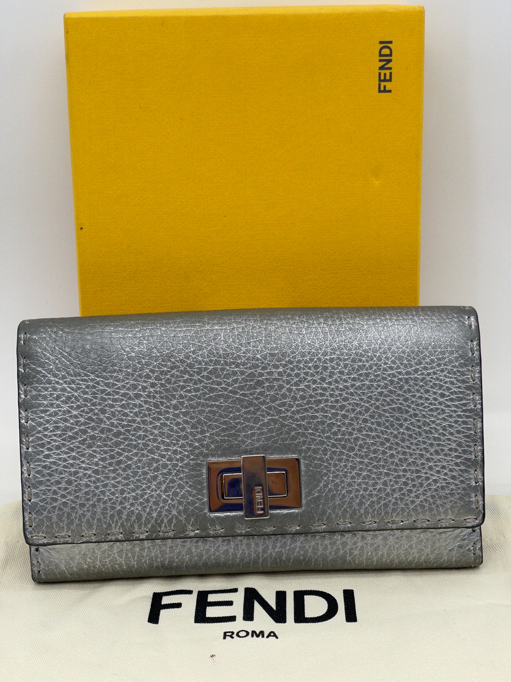 PRELOVED Fendi Silver Leather Wallet 4BQTR6J 100824 P