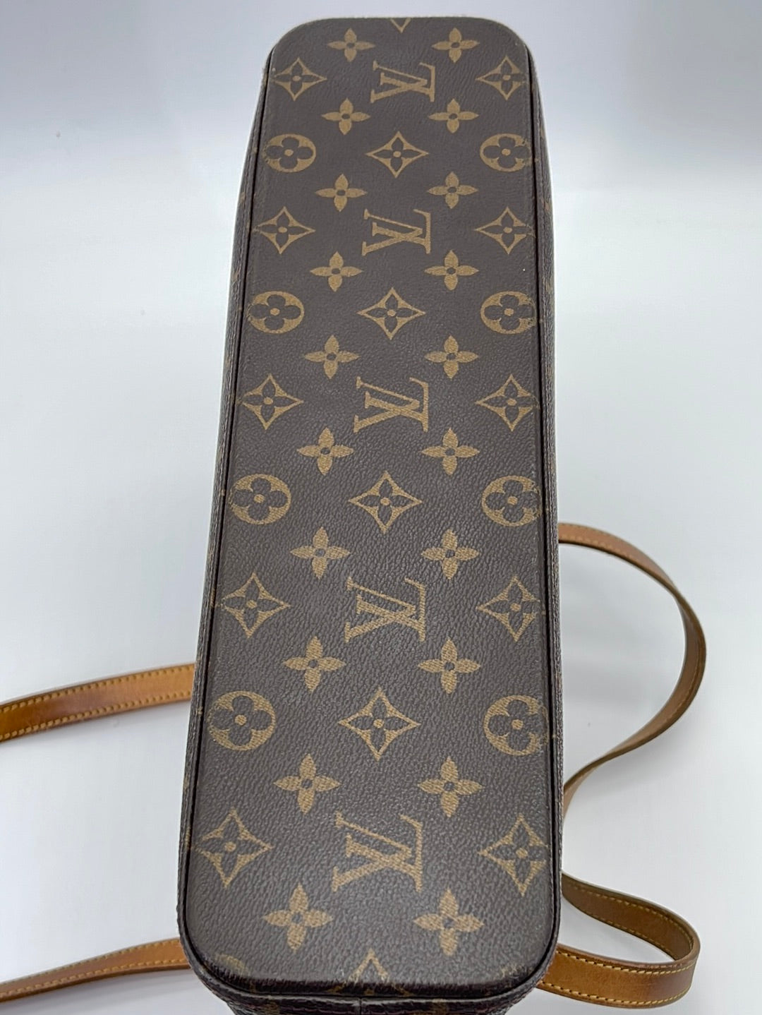 Vintage Louis Vuitton Luco Monogram Tote Sr0020 082323
