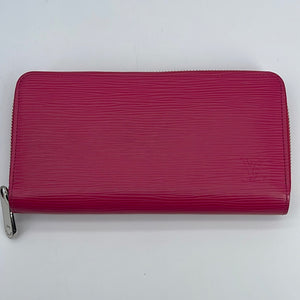 Louis Vuitton Zippy Wallet in Pink EPI Leather