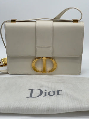 Preloved Dior 30 Montaigne Ivory Flap Bag Leather VBGRDCR 061824 P