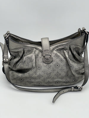 Preloved Louis Vuitton Silver Leather Mahina XS Hobo Crossbody MQ623BG 090924B