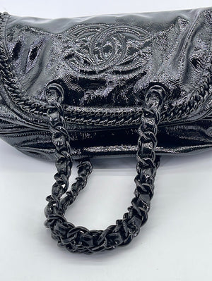 Preloved Vintage Chanel Black Patent Leather Resin Luxe Ligne Bowler Bag 12120522 100623