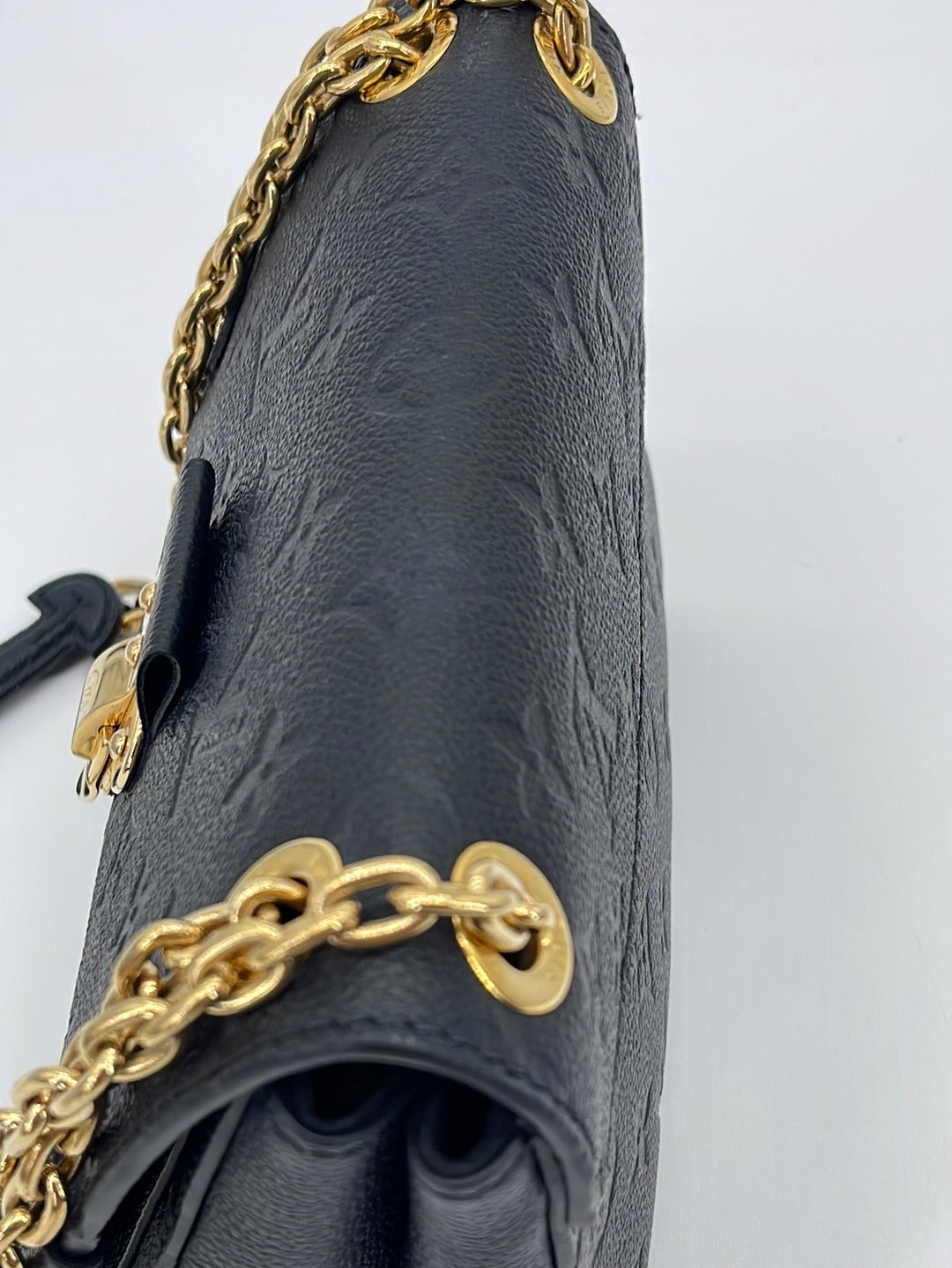 Louis Vuitton Vavin Handbag Monogram Empreinte Leather BB at 1stDibs   black louis vuitton crossbody, louis vuitton black purse, louis vuitton  purse black crossbody