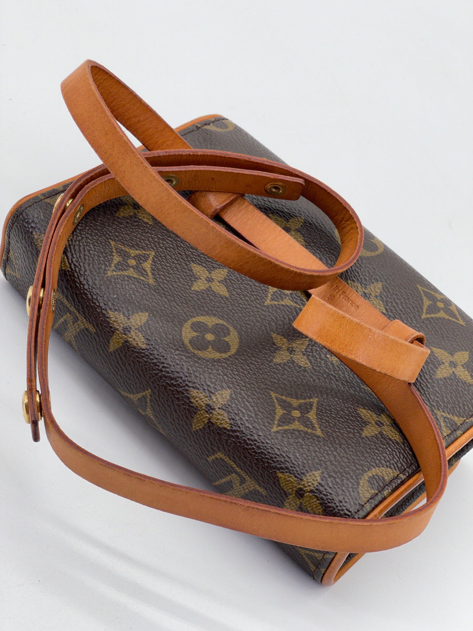 Preloved Louis Vuitton Monogram Pochette Florentine Belt Bag. HBDVM97 080724 H