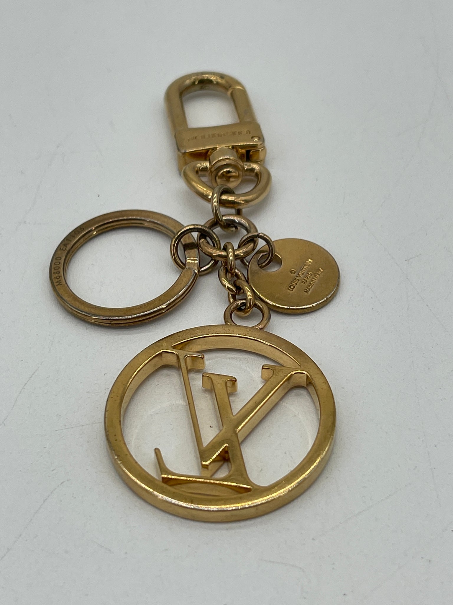 Preloved Louis Vuitton Circle Bag Charm & Key Holder. EA1105 092324 H