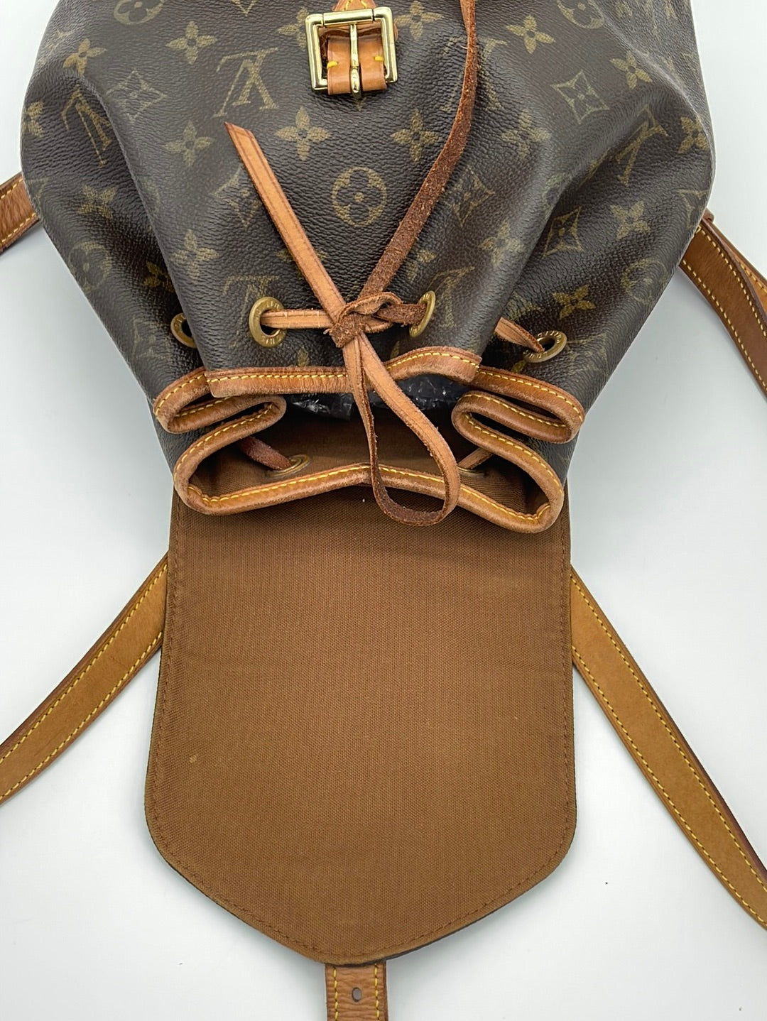 Preloved Louis Vuitton Monogram Montsouris MM Backpack T6VJHTX 050124 H