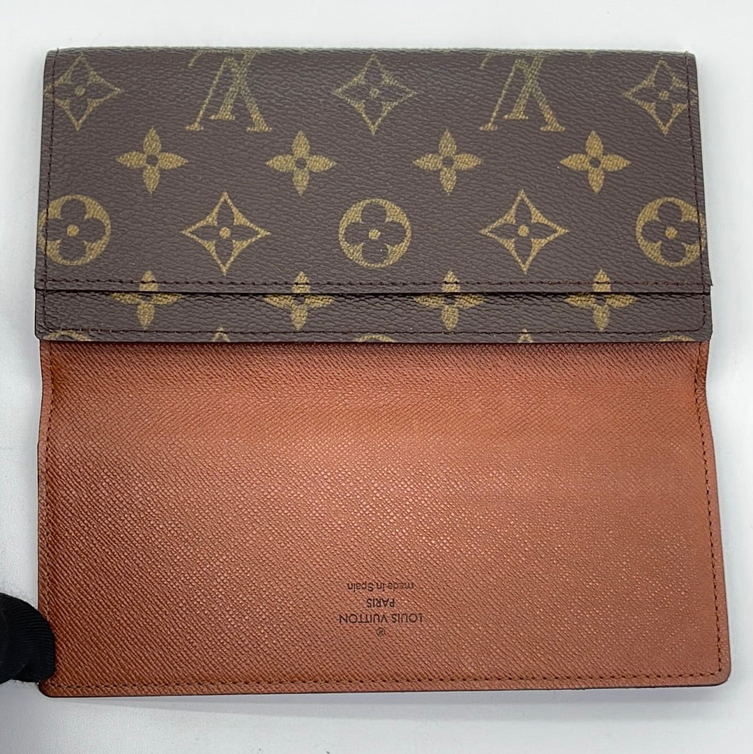 Louis Vuitton Monogram Canvas European Checkbook Wallet(Pre-loved) -  Aftersix Lifestyle Inc.