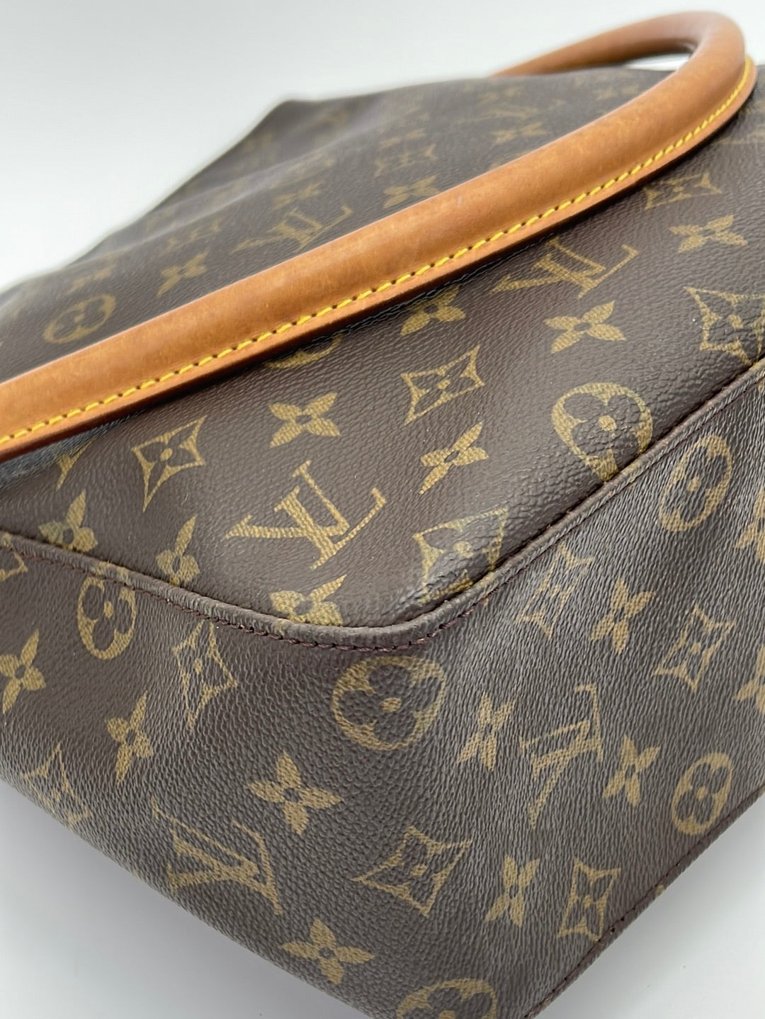 Preloved Louis Vuitton Looping GM Monogram JQTH3WV 041624 H