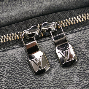 Louis Vuitton Evidence Black Plastic ref.1005390 - Joli Closet