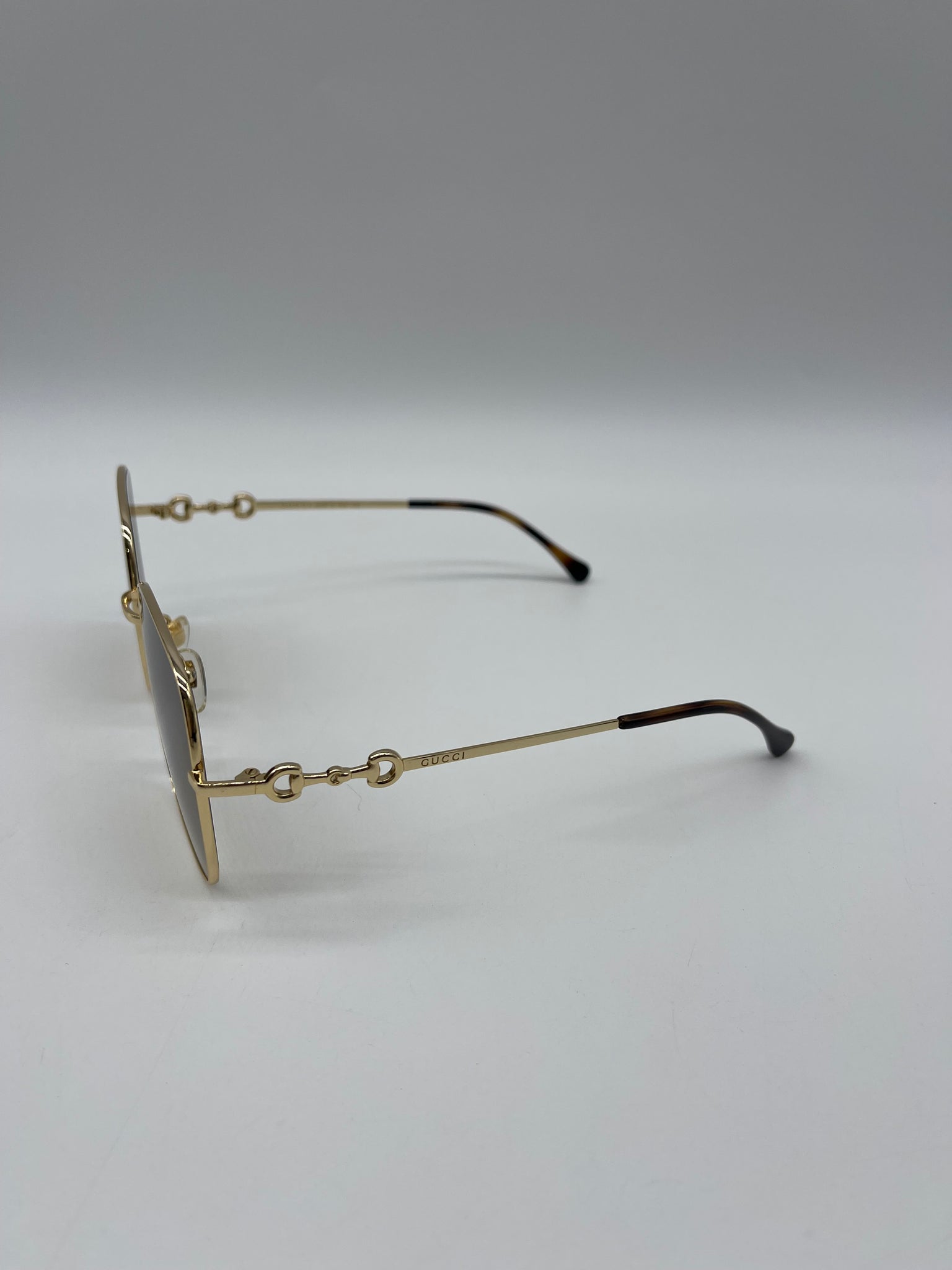 Like New Gucci Gold Square Sunglasses GG0879S 083024 H