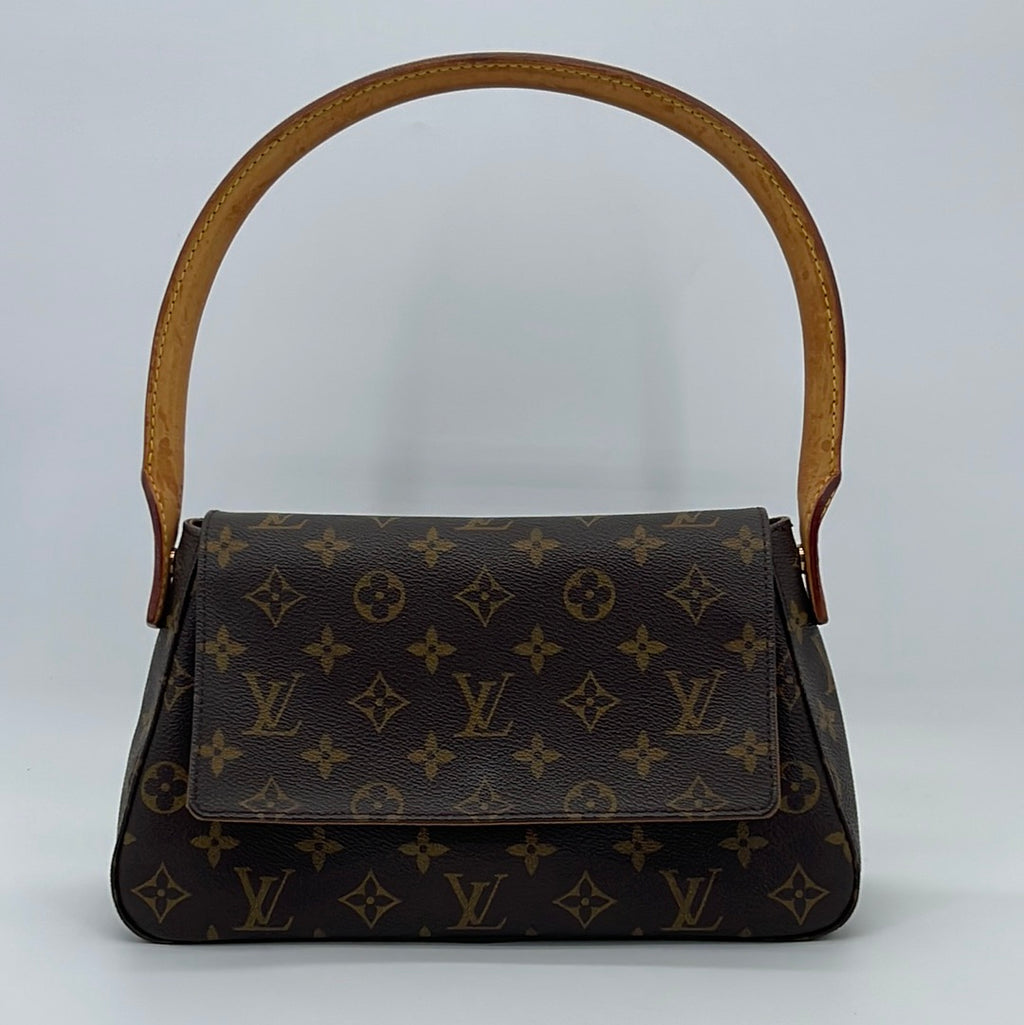 Preloved Louis Vuitton Monogram Mini Looping Shoulder Bag WDY4VQ7 041224 H