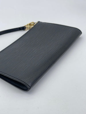 Louis Vuitton Black Epi Leather Pochette Accessories Louis Vuitton