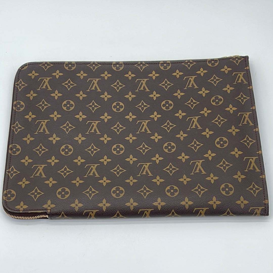 PRELOVED Louis Vuitton Monogram Poche Documents XHB8Q2T 040924 H