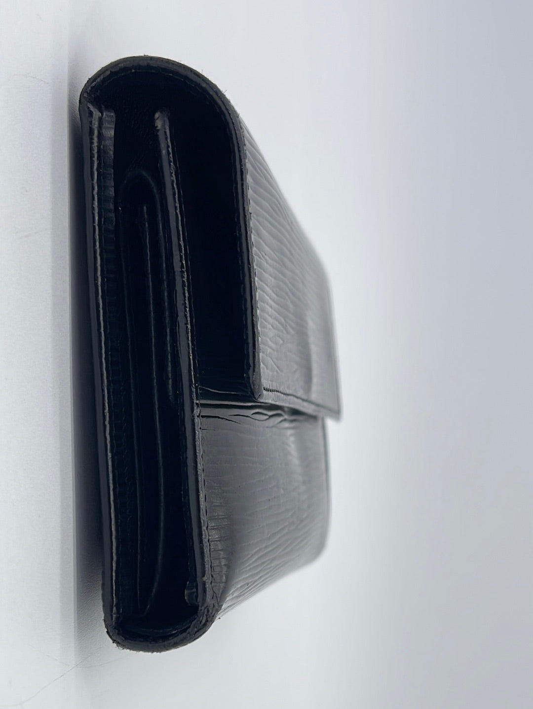 Louis Vuitton Pochette Clés Black Leather Wallet (Pre-Owned)
