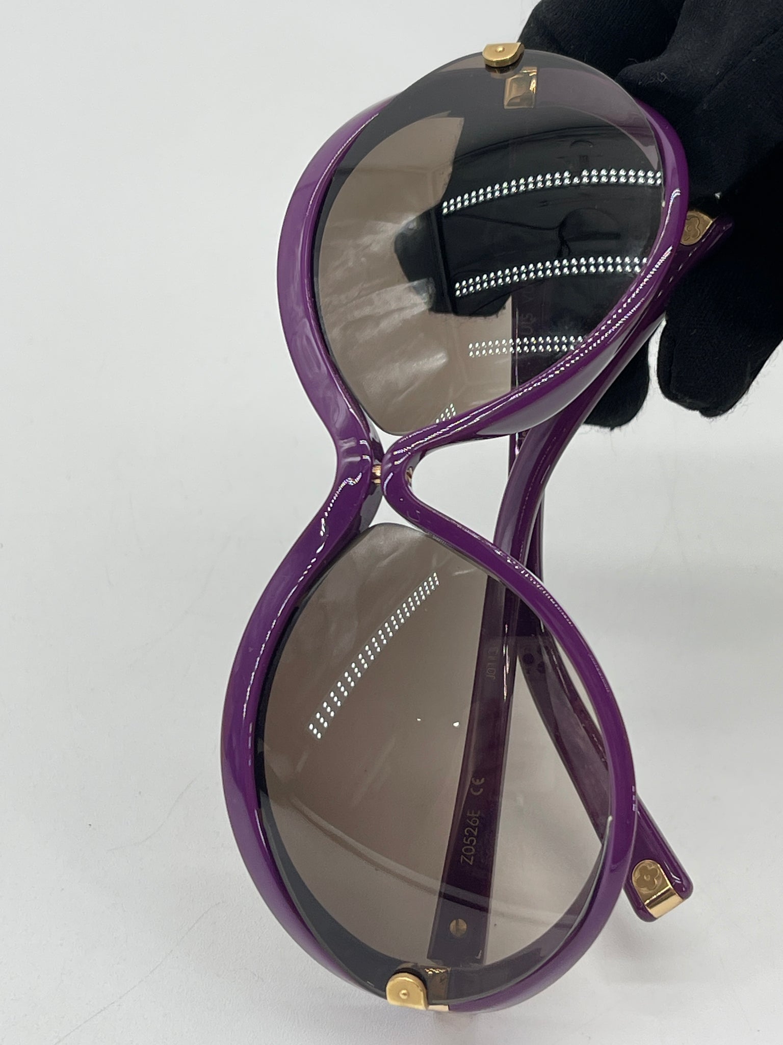 Preloved Louis Vuitton Purple Dapfne Z0526E Sunglasses. J0113 091824 H