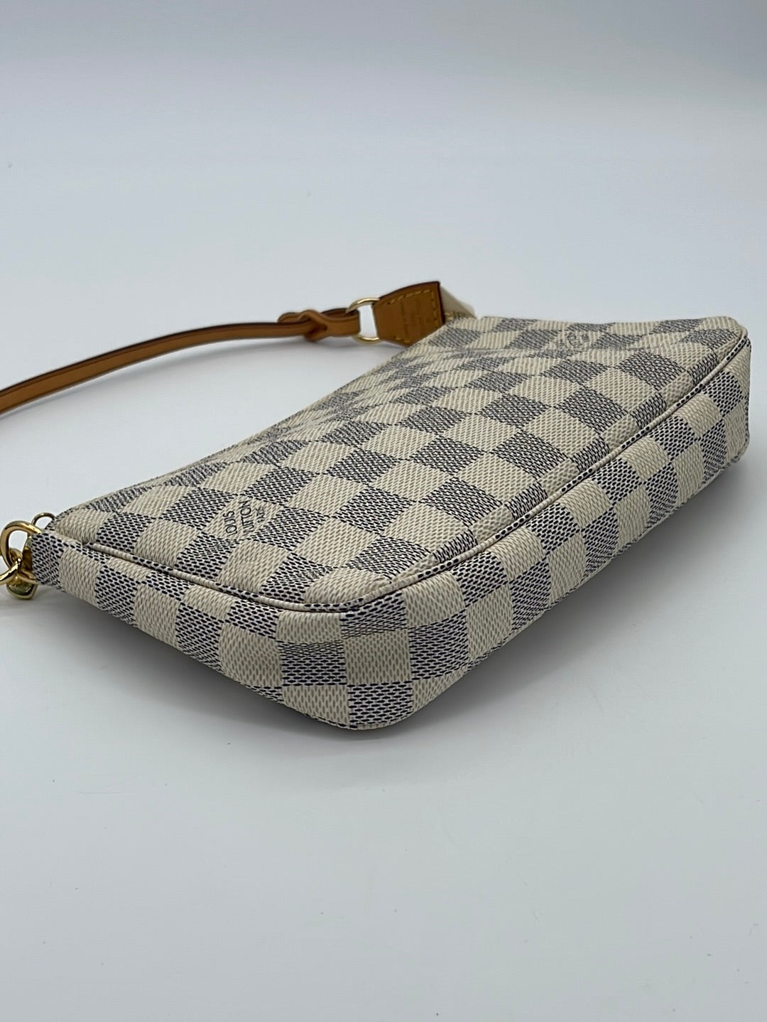 Louis Vuitton Damier Azur Pochette Accessoires - Ankauf & Verkauf Second  Hand Designertaschen und Accessoires
