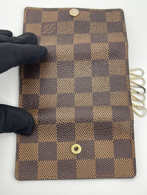 Louis Vuitton LOUIS VUITTON Dami Ebenkey Holder Trunk Charm Brown P141 –  NUIR VINTAGE