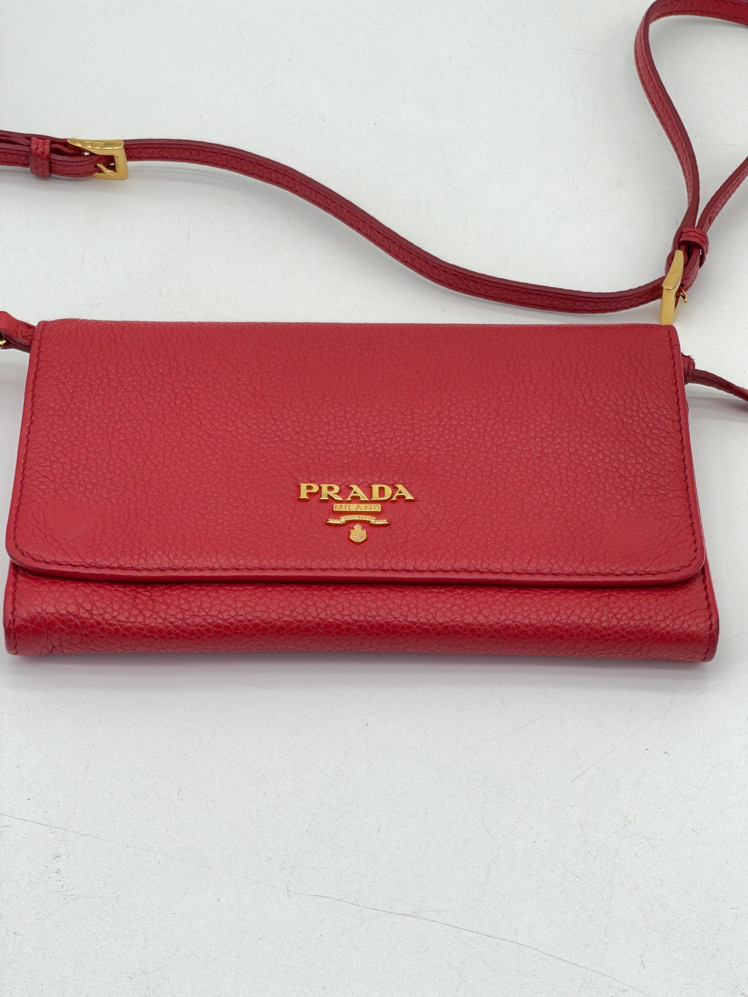 Preloved Prada Red Leather Wallet on Leather shoulder strap. JB8K9W8 100724 P