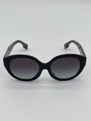 New Burberry Black Gradient Sunglasses. BY16603964 092624 H