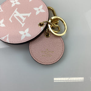 Preloved Louis Vuitton Red Monogram Round Keychain CX0129 042624B