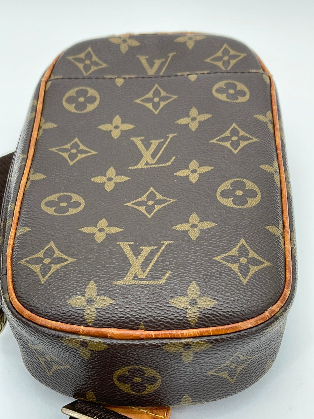 H PRELOVED Louis Vuitton Gange Monogram Crossbody Shoulder Bag 9XBDM7K 051424