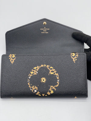 Pre Loved Louis Vuitton Limited 2019 Black Monogram Giant Jungle Sarah Wallet. CRWC8XB 073124 P