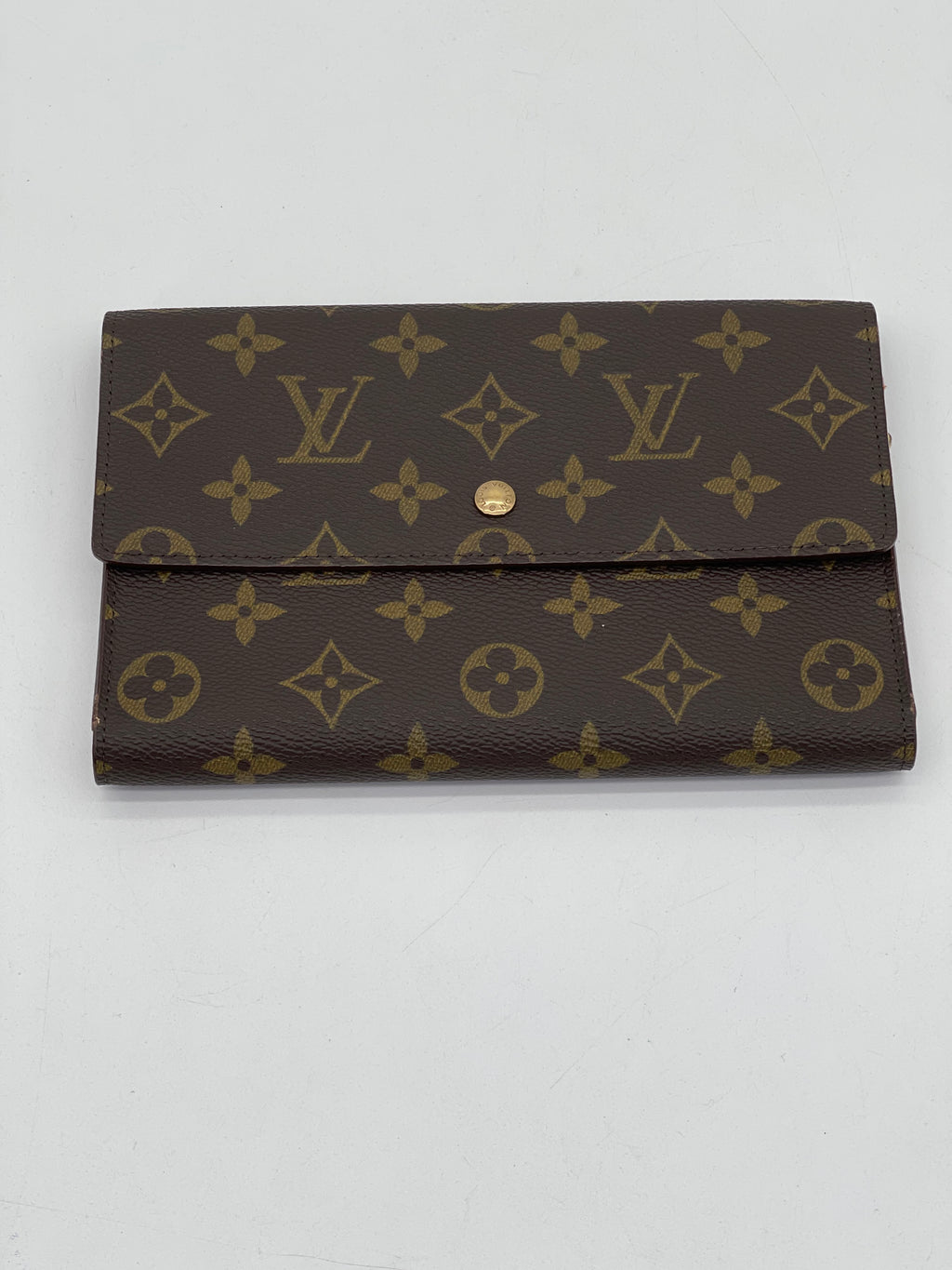 Preloved Louis Vuitton Monogram Papiers Trifold wallet. HGW8G6X 110624 H