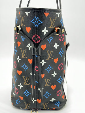 Louis Vuitton Game On Neverfull MM in black 