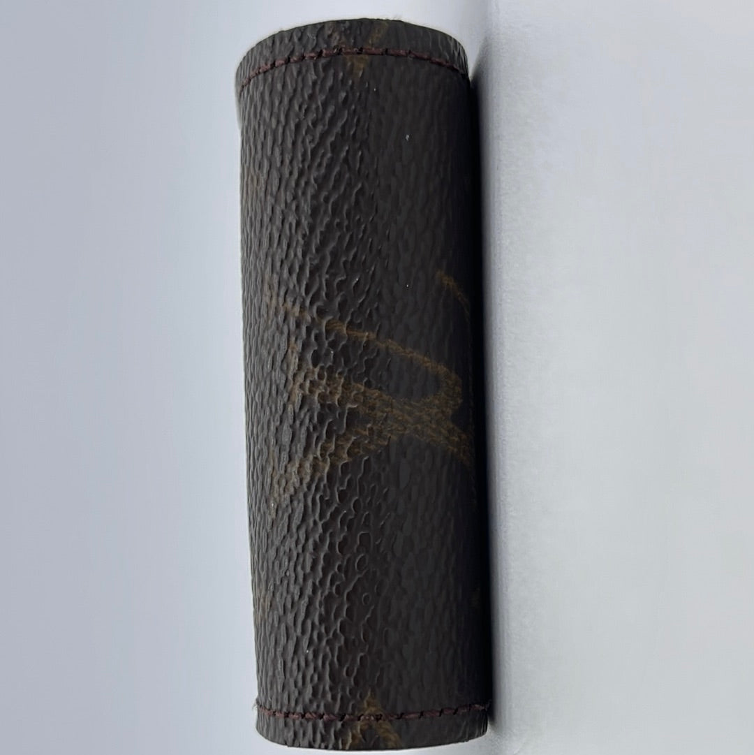Preloved Louis Vuitton Monogram Tobacco Case CT1000 100223 – KimmieBBags LLC