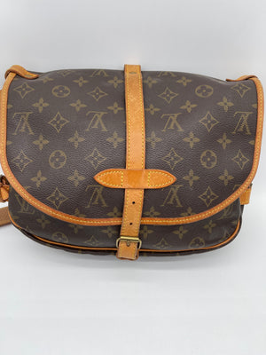 Preloved Louis Vuitton Monogram Saumur 30 Crossbody Bag 8KQMHD4 080624 H