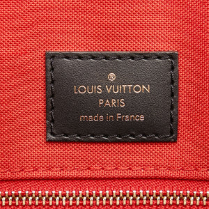 LOUIS VUITTON GIANT REVERSE MONOGRAM ON THE GO TOTE GM – Caroline's Fashion  Luxuries