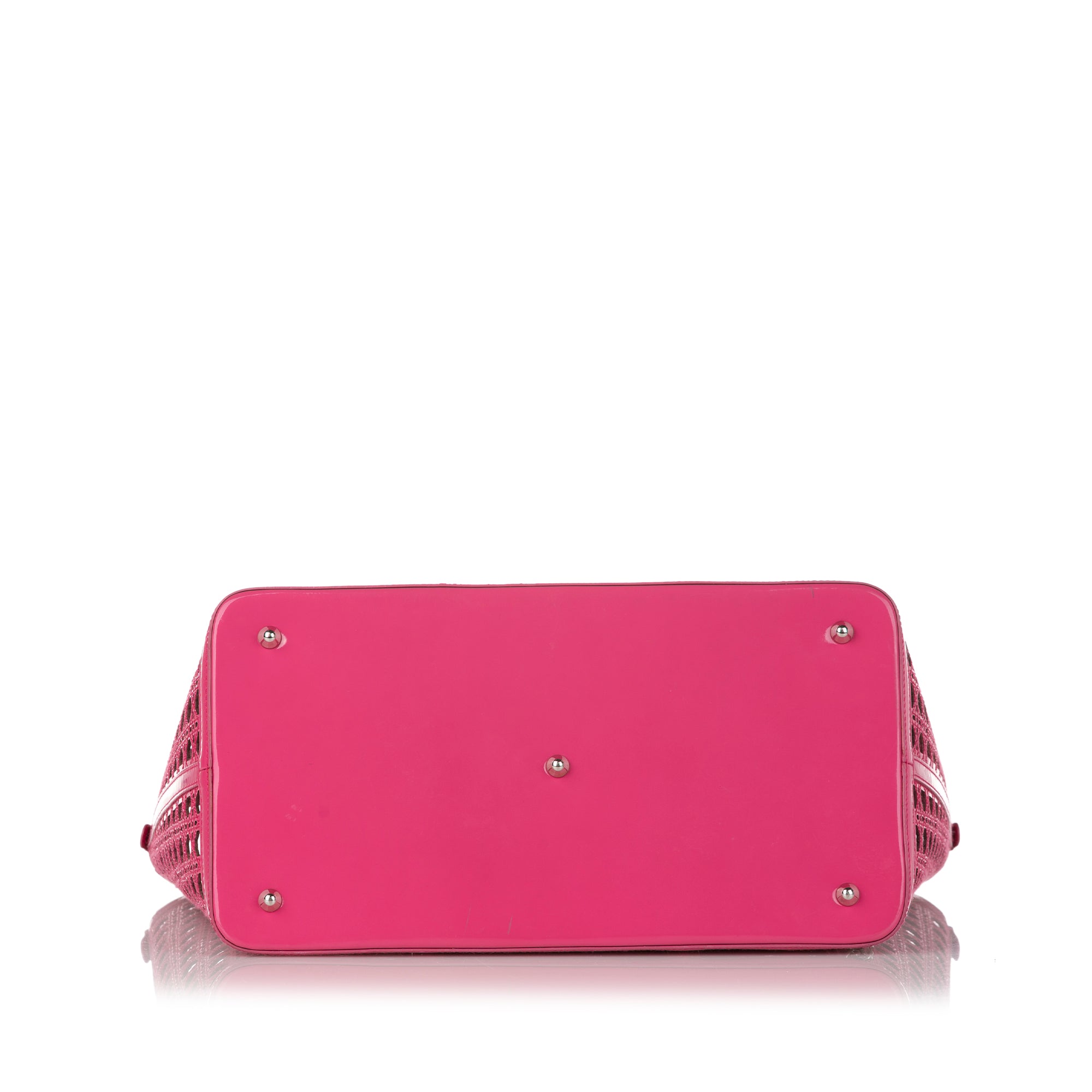 Christian Dior, a pink patent leather handbag. - Bukowskis