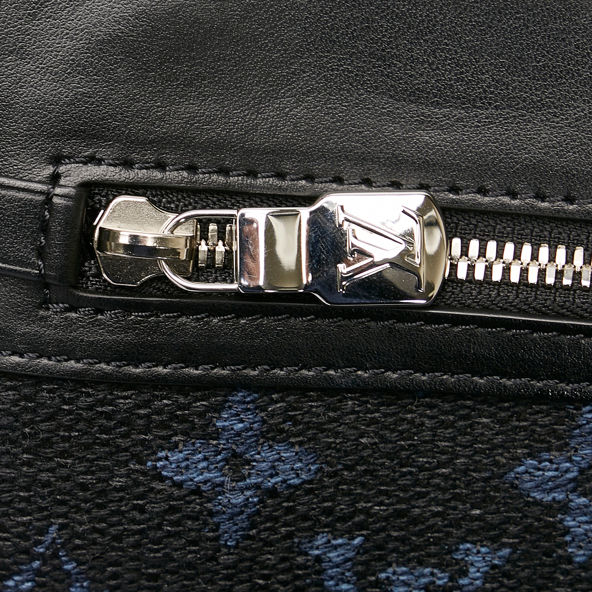 Louis Vuitton Monogram Jacquard Zip-Up Jacket Navy. Size 36