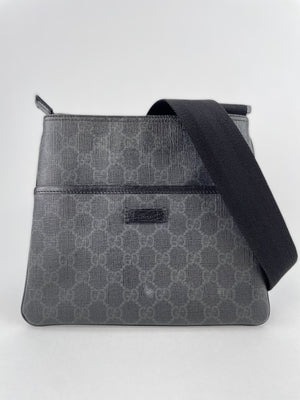 Gucci Black/Grey GG Supreme Messenger Bag Gucci