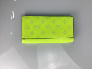 Preloved Louis Vuitton Yellow Monogram Taigarama Brazza Wallet V44HWD2 041024 B