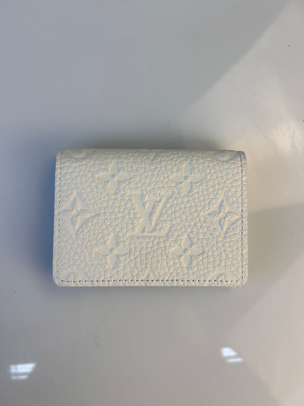 PRELOVED Louis Vuitton White Empreinte Card Holder R6Y879X 041124 B