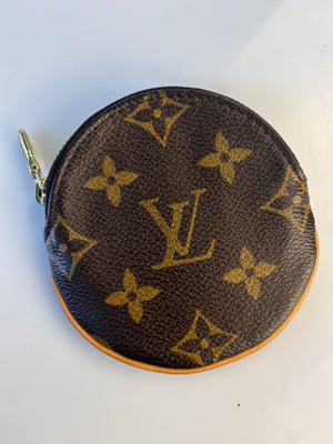 PRELOVED Louis Vuitton Monogram Round Coin Key Pouch CXV3XWM 041224 B