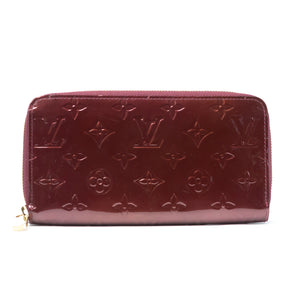 Preloved Louis Vuitton Maroon Vernis SLG Louis Vuitton Zippy Wallet 7HQY46C 053024B