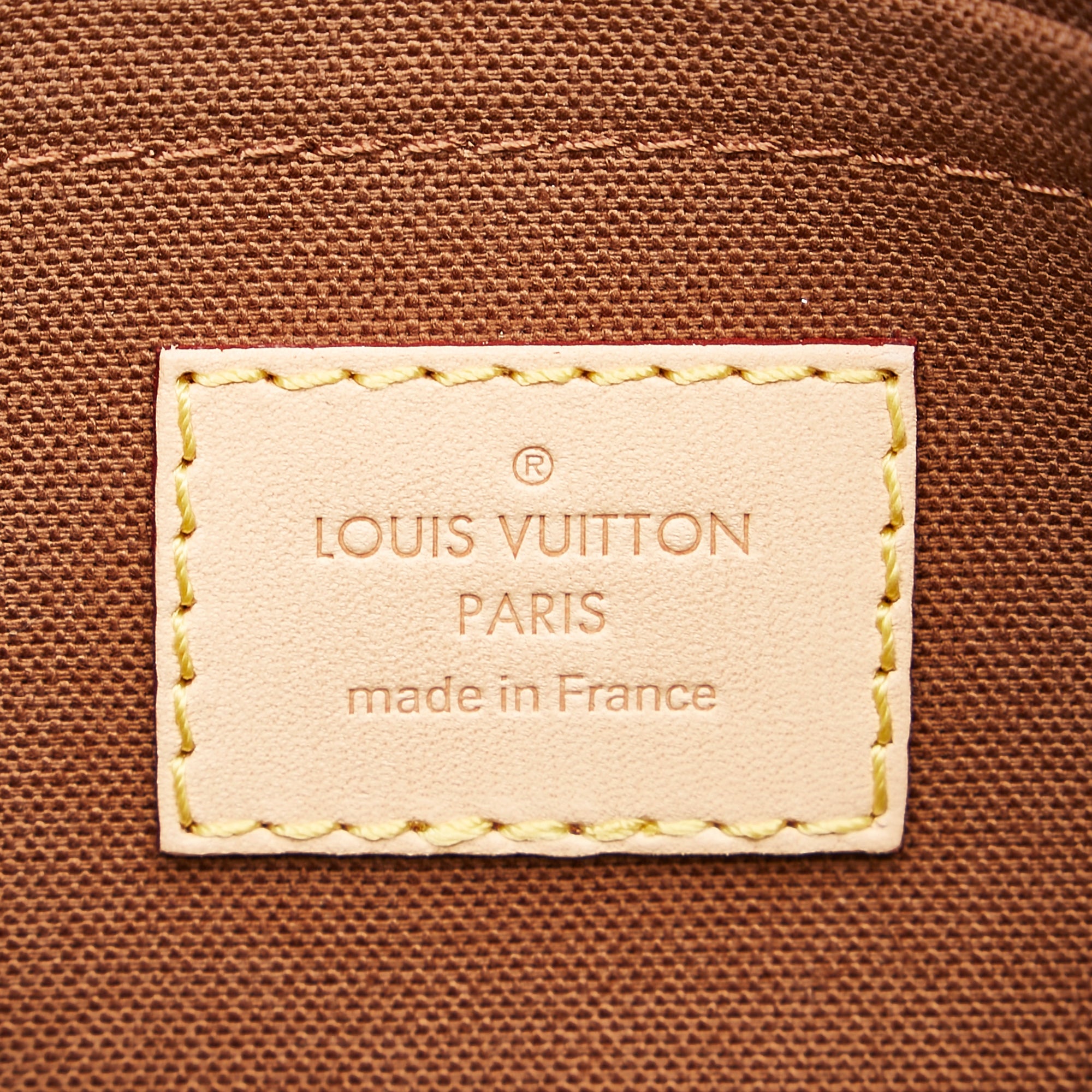 PRELOVED Louis Vuitton Monogram Pochette Gange – 2ndLove Luxury Boutique