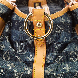 Louis Vuitton Monogram Denim Porte Epaule Raye Cabas GM - Blue Shoulder  Bags, Handbags - LOU761427