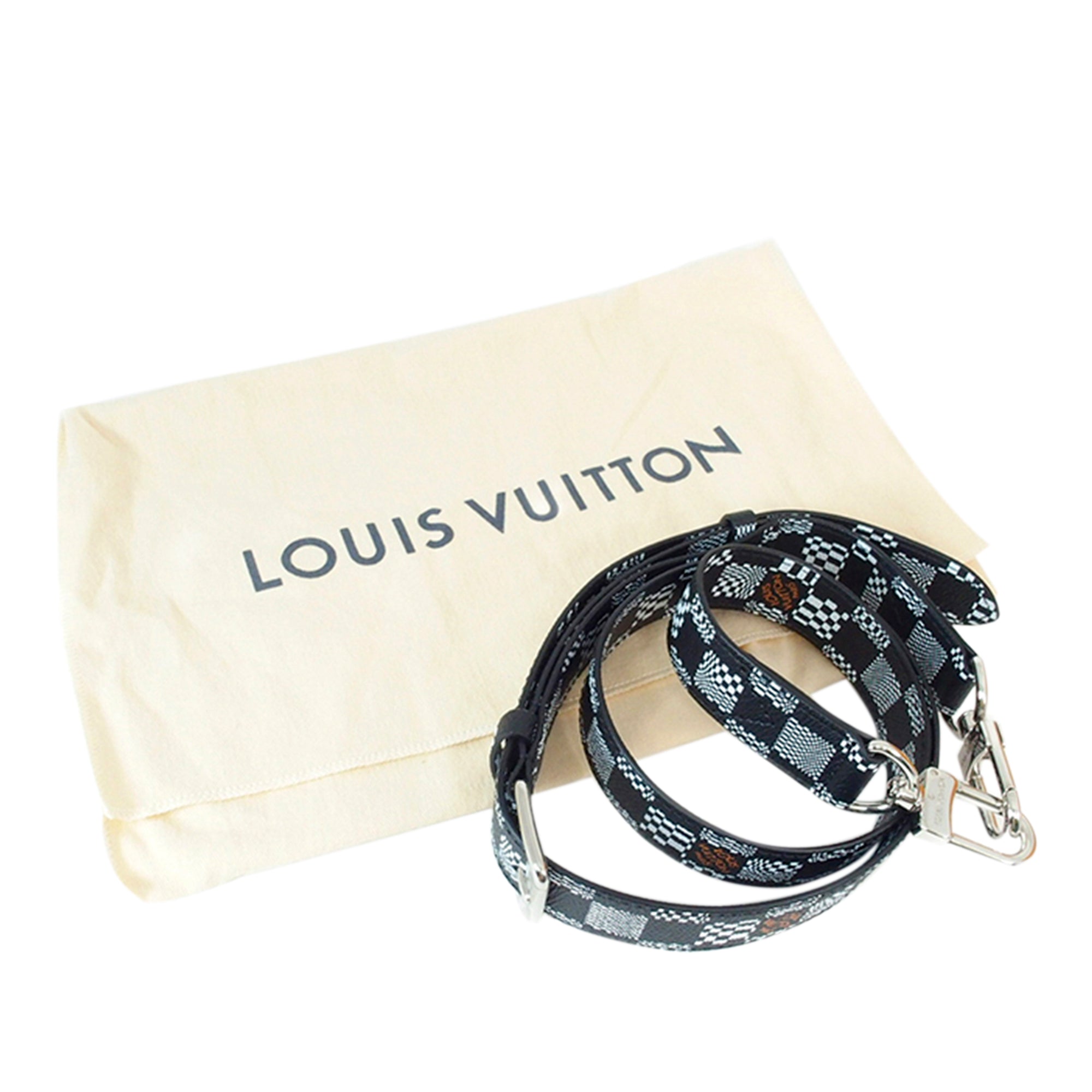 Louis Vuitton 2020 Pre-owned Damier Disorted Soft Trunk Messenger Bag - Black