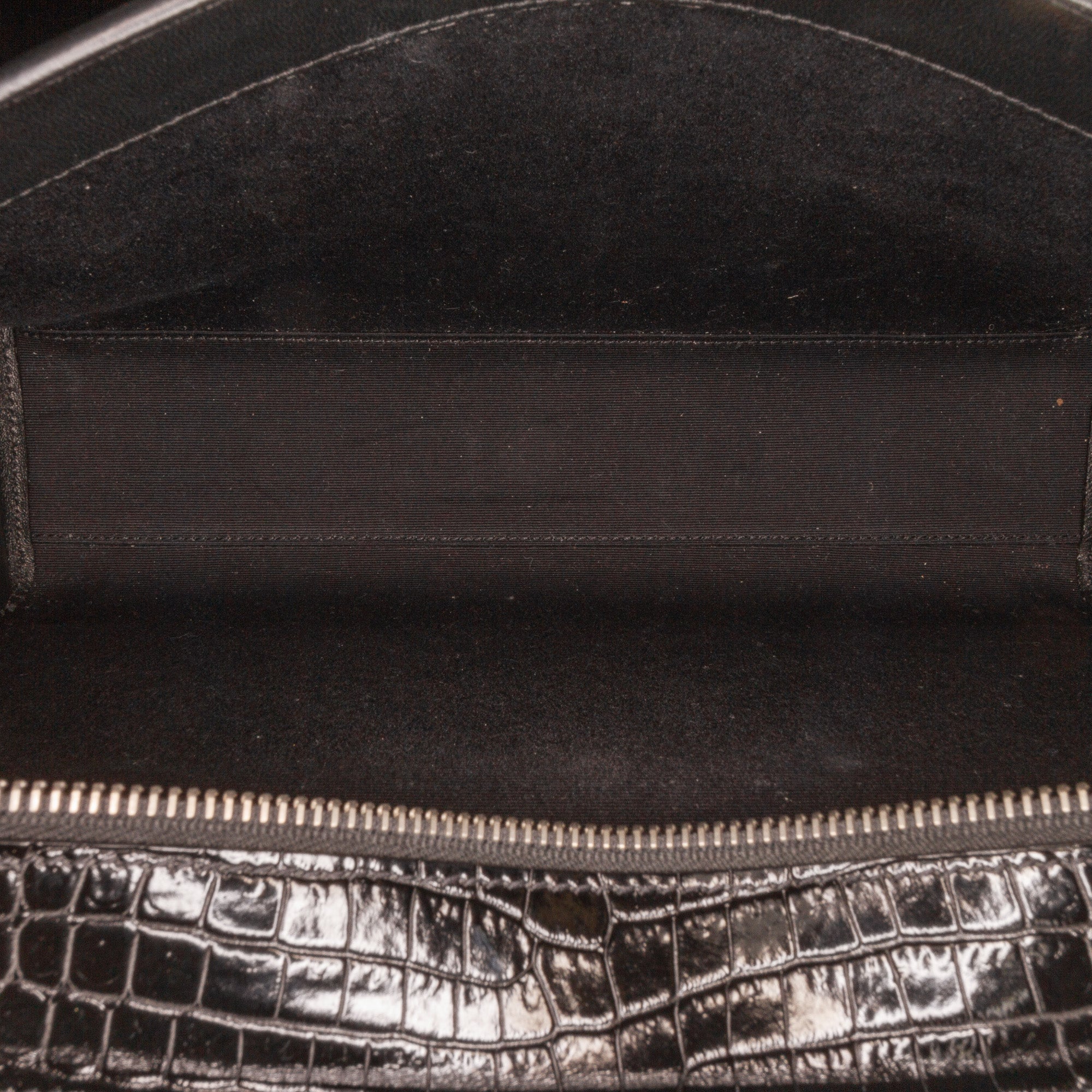 Luxe Object 1: Saint Laurent's Cabas Uptown Bag — WYLDE MAGAZINE