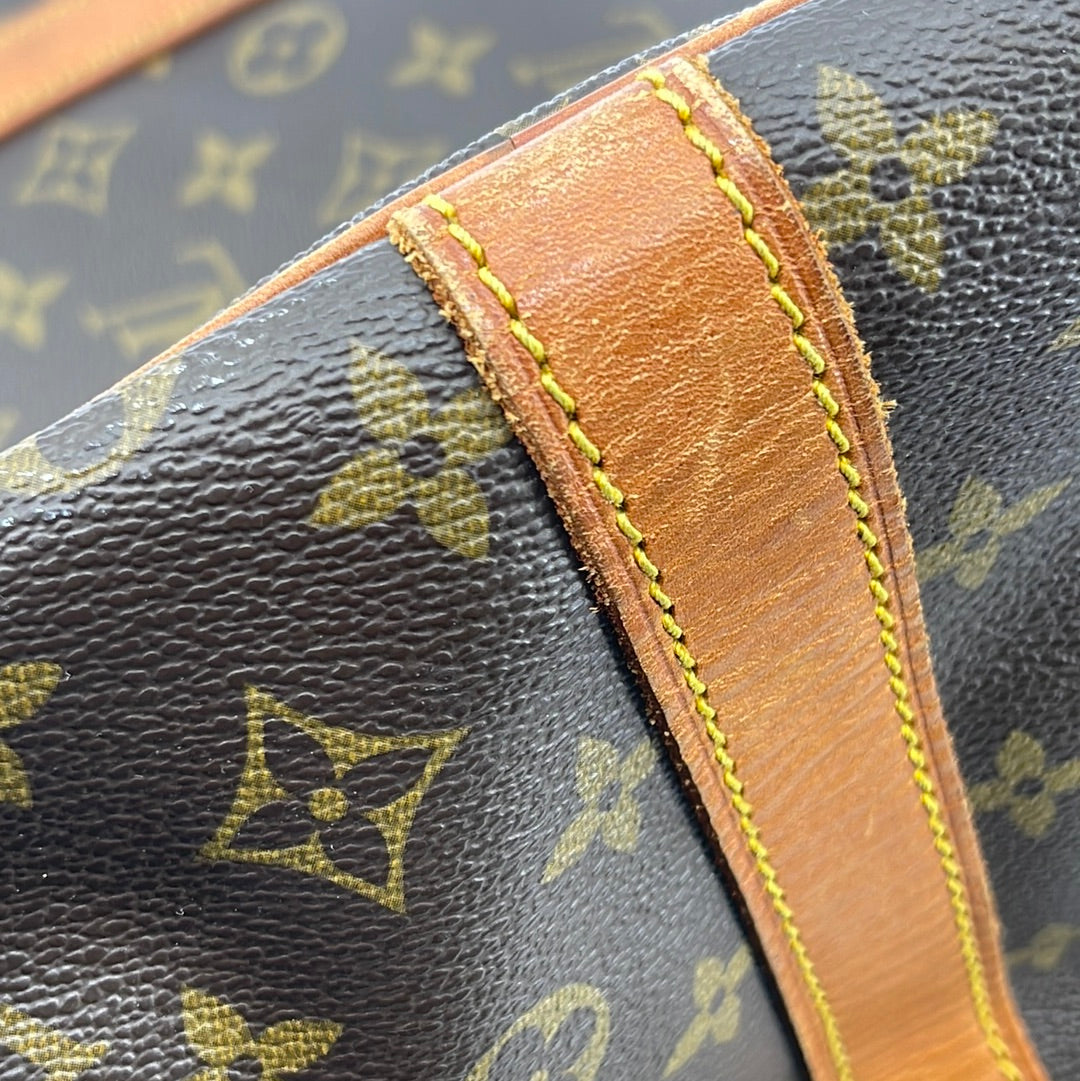 PRELOVED Louis Vuitton Keepall 55 Monogram Duffel Bag VI0923 030723 –  KimmieBBags LLC