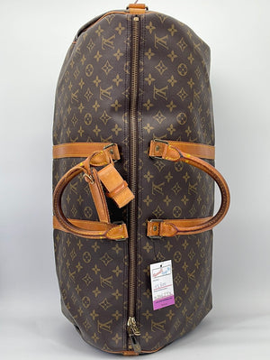 Louis Vuitton Pre-Owned Keepall Bandoulière 55 Duffle Bag in White
