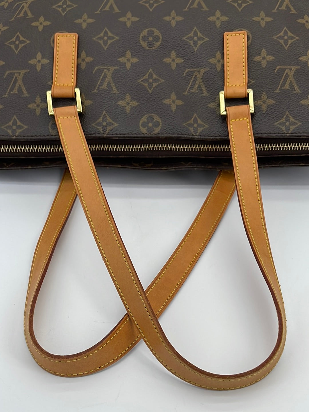 Louis Vuitton, Bags, Beautiful Louis Vuitton Monogram Cabas Mezzo Tote  Bag M5151 Used