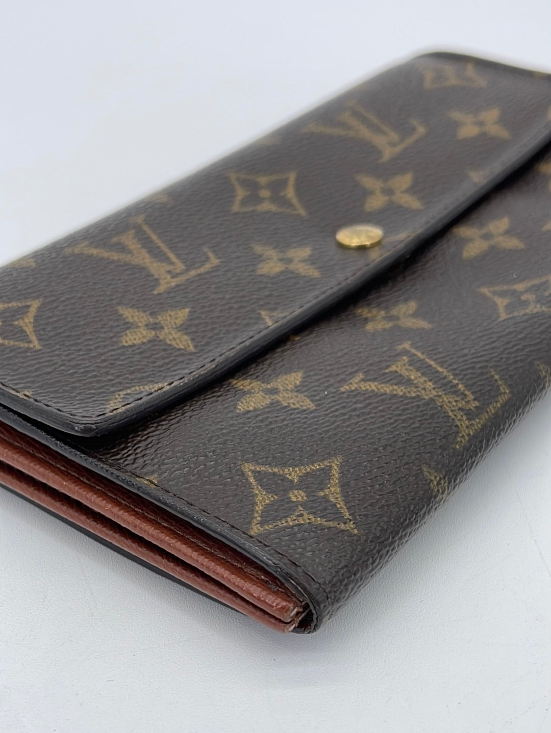 Preloved Louis Vuitton Brown Epi Leather Sarah Wallet MI0992 031123 - –  KimmieBBags LLC