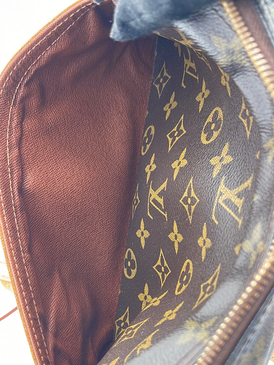 Preloved Authentic Louis Vuitton Monogram Trocadero 30 Shoulder