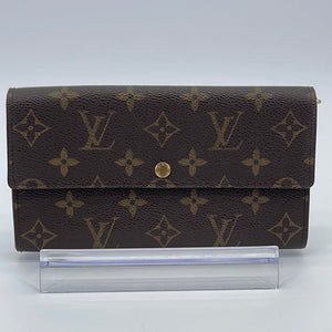 Louis Vuitton, Bags, Like New Lv Sarah Monogram Wallet